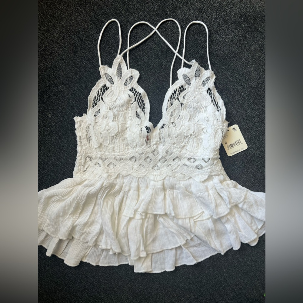 💥NWT💥 Free People Adella Cami. White. Sz Small